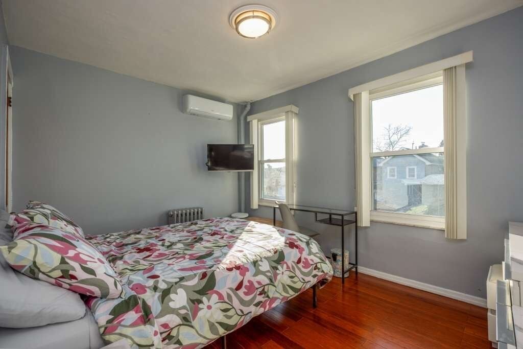 Photo of Bedroom in Flatlands