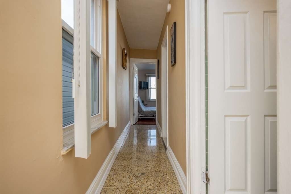 Photo of Others in Flatlands