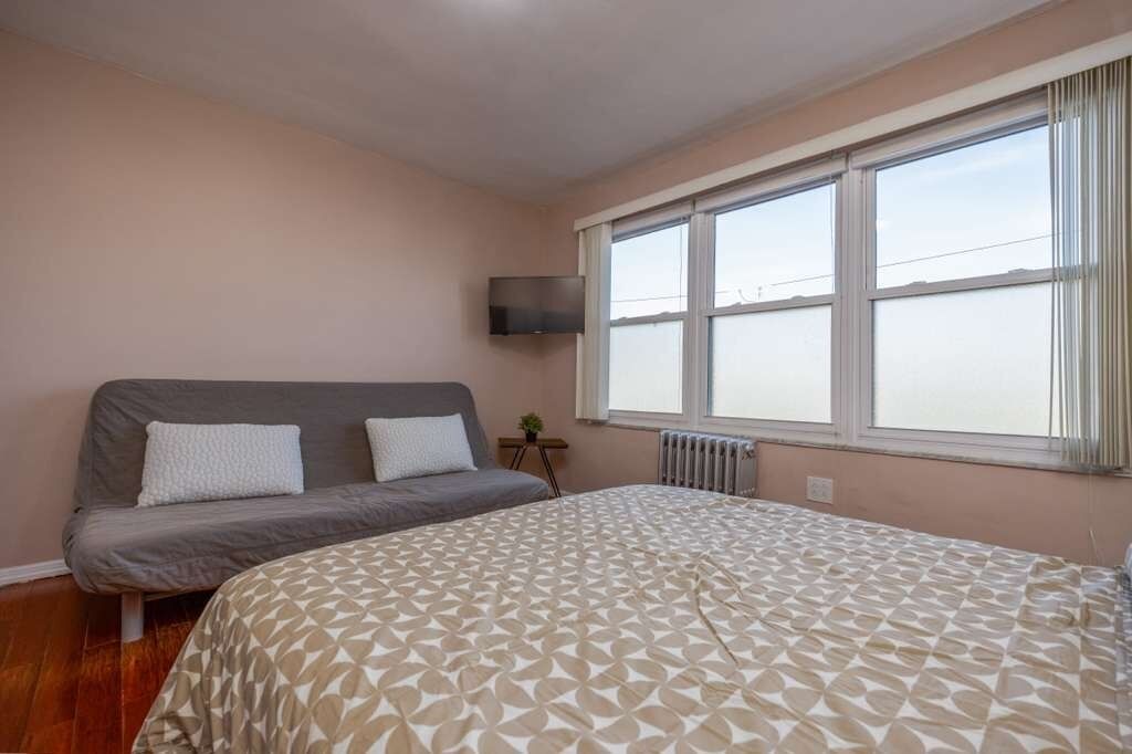 Photo of Bedroom in Flatlands