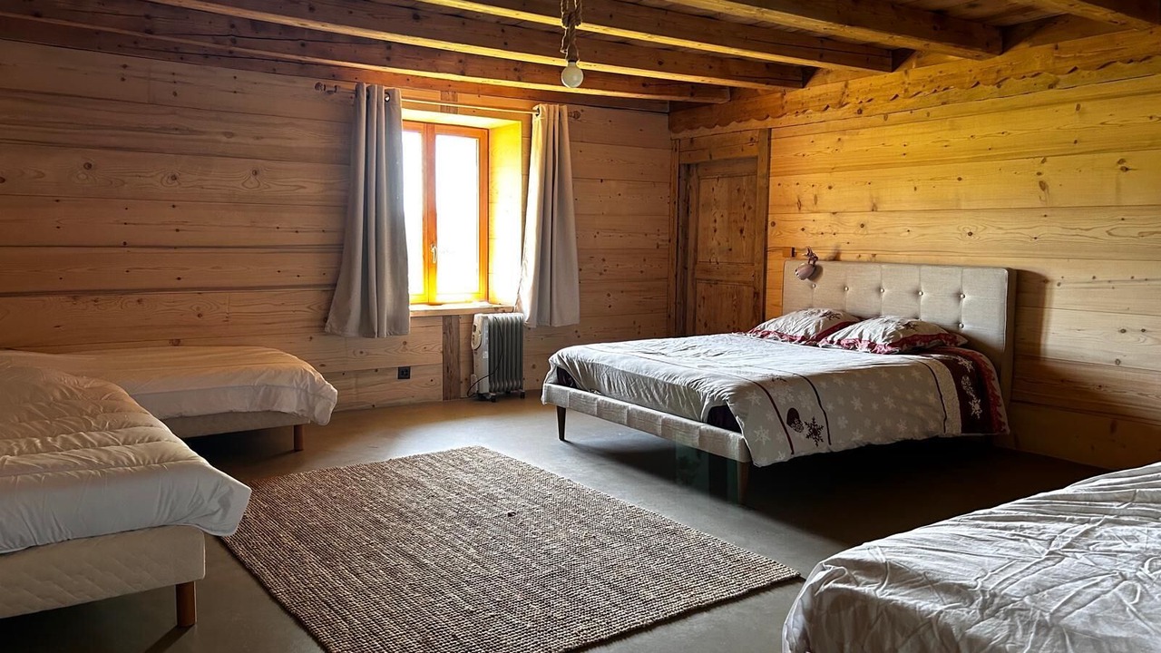 Photo of Bedroom in Saint-Cergue