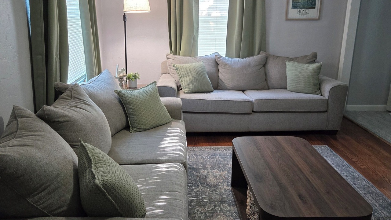 Photo of Livingroom in Midwest City