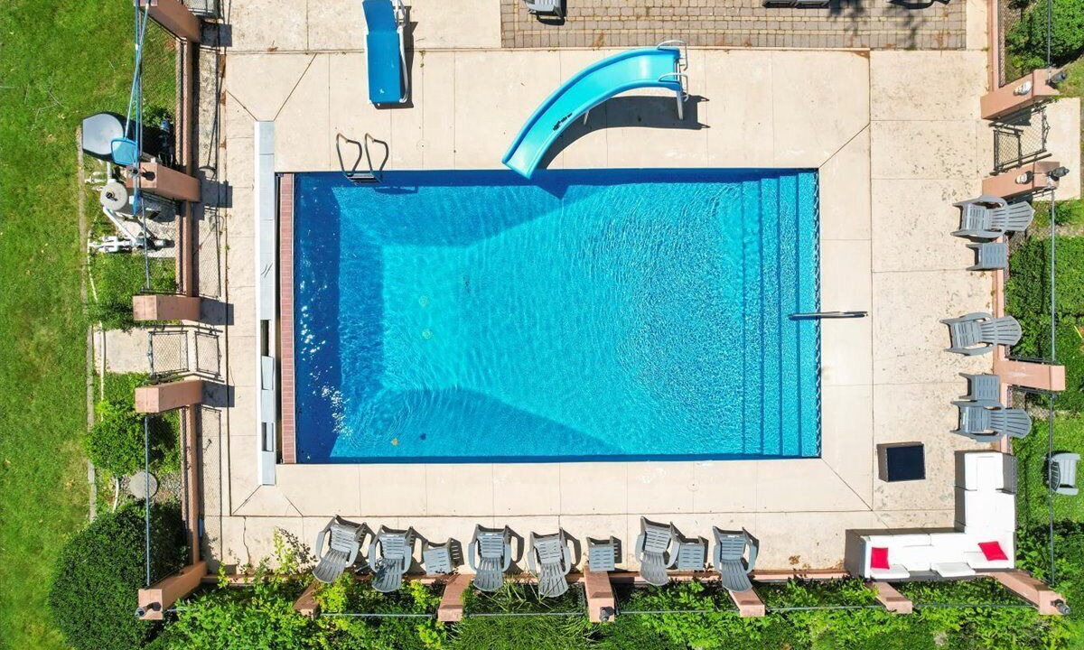 Photo of Outdoor in Monroe