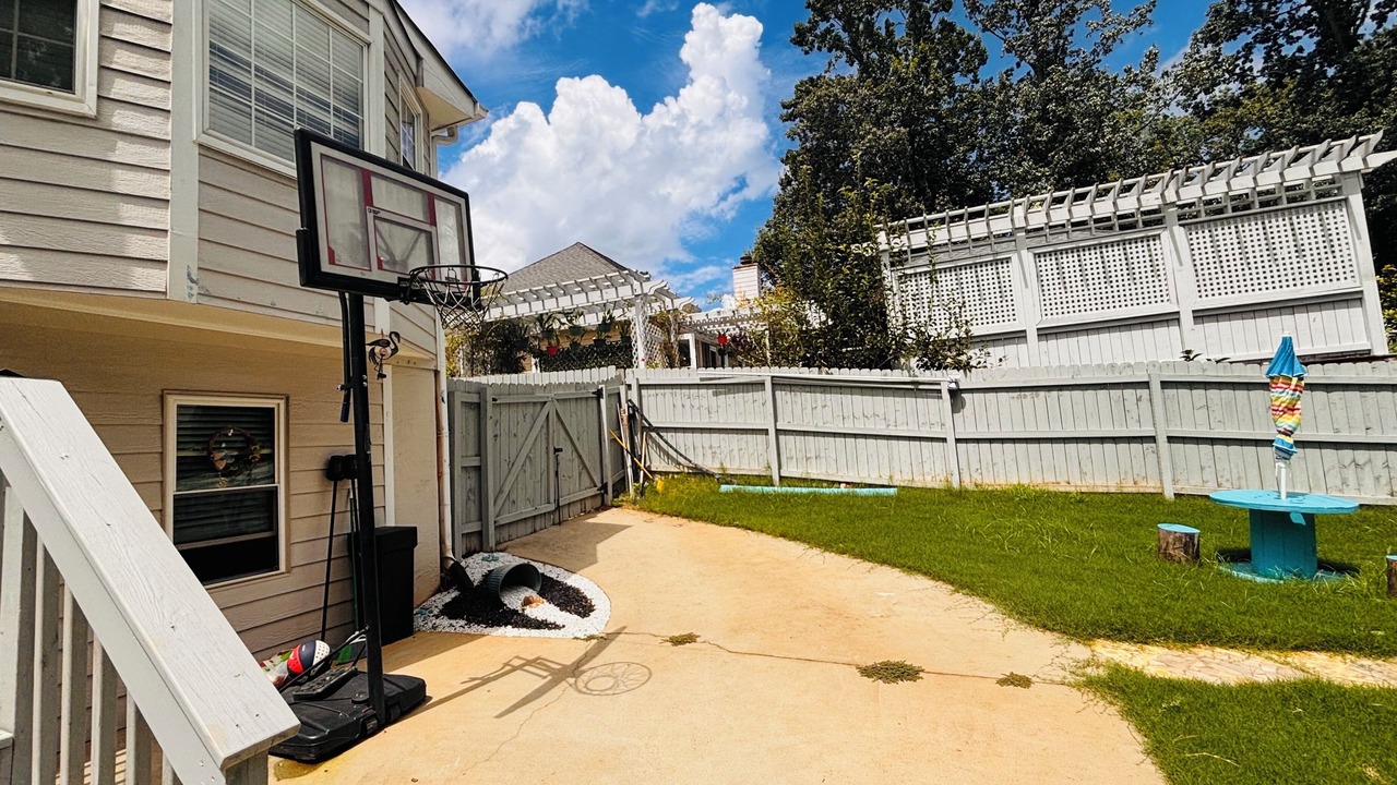 Photo of Outdoor in Lawrenceville