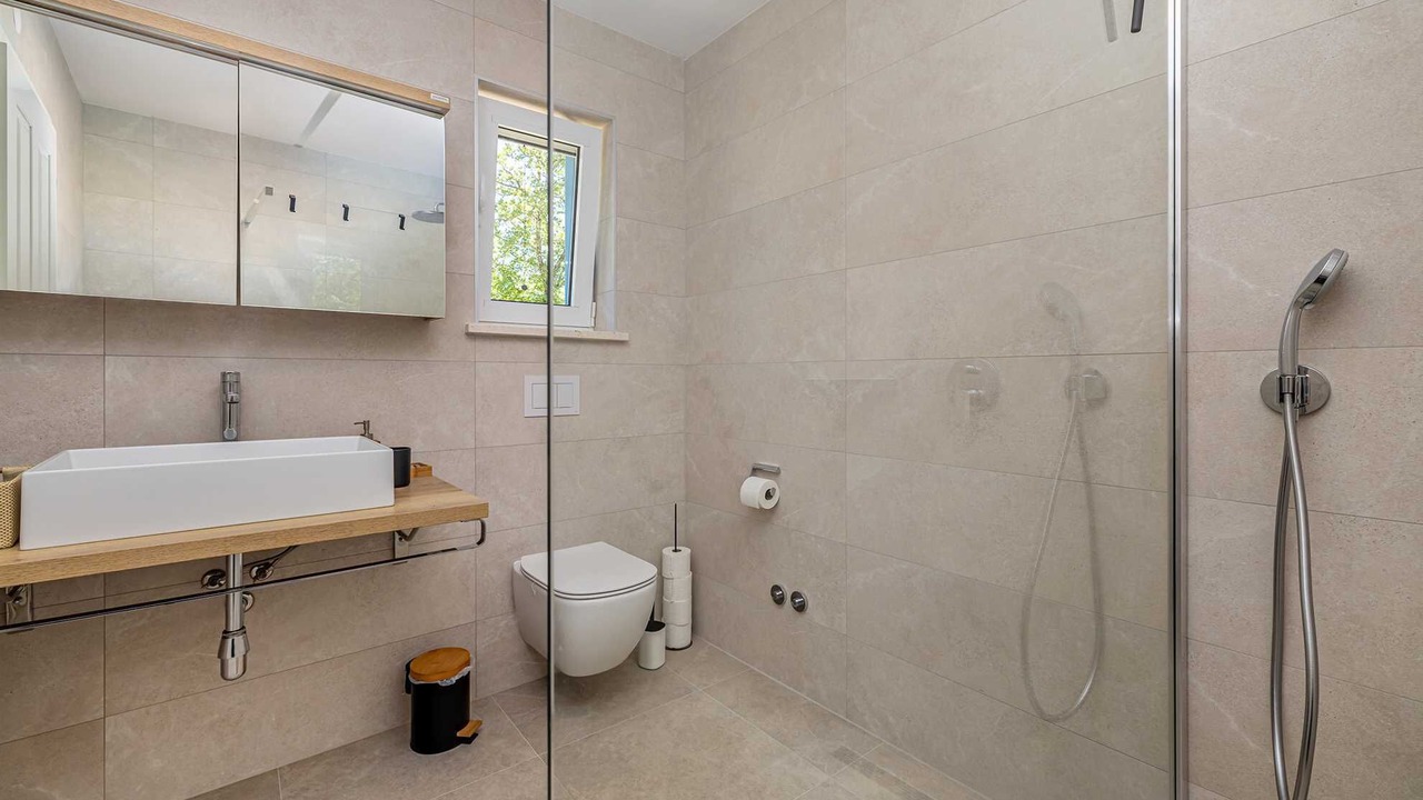 Photo of Bathroom in Kras
