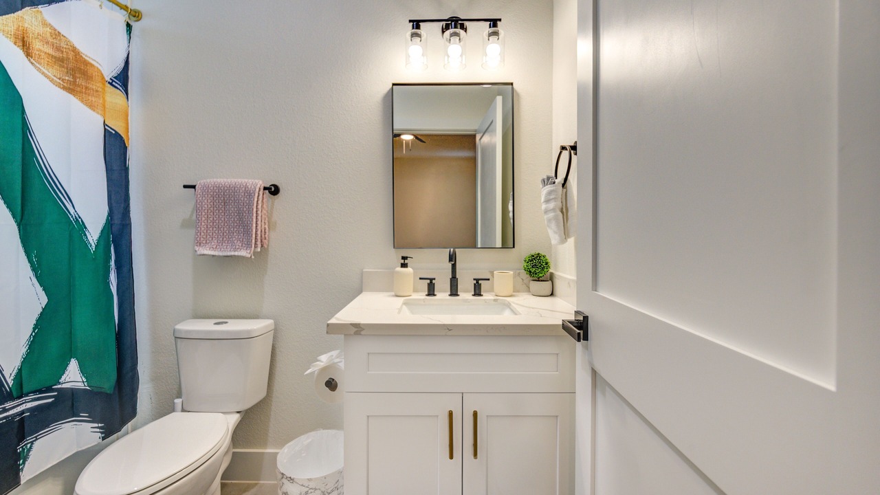 Photo of Bathroom in Southeast Houston