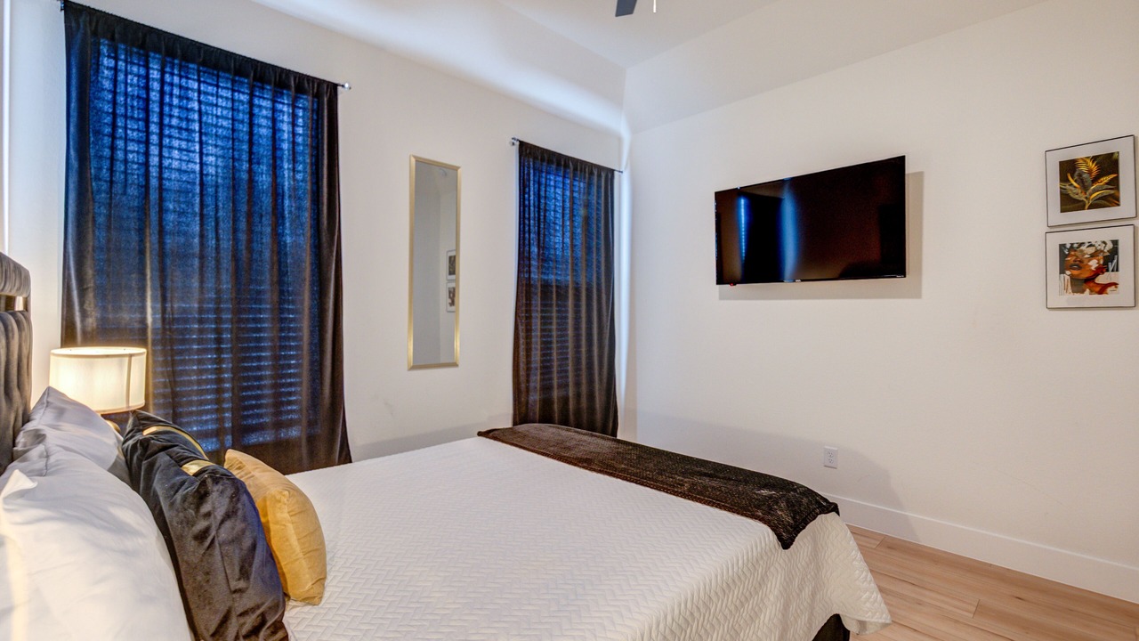 Photo of Bedroom in Southeast Houston