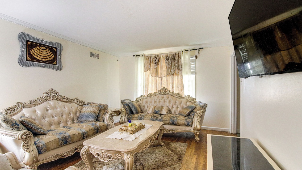 Photo of Livingroom in Ellendale