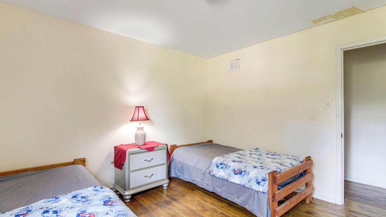 Photo of Bedroom in Ellendale