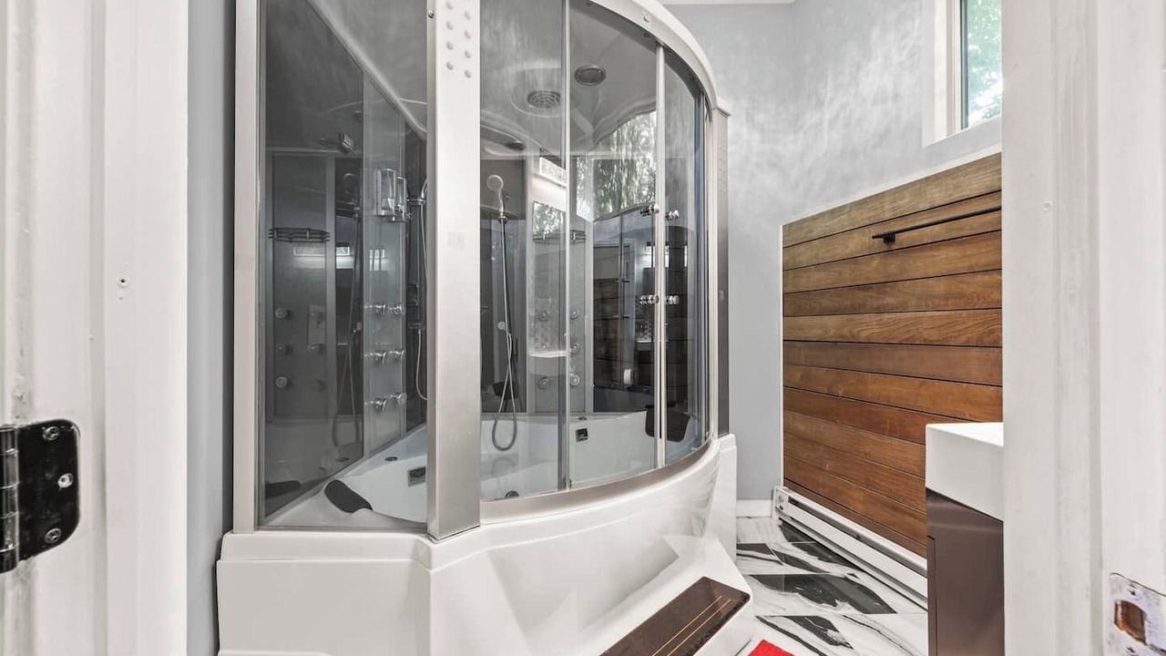 Photo of Bathroom in Italian Village