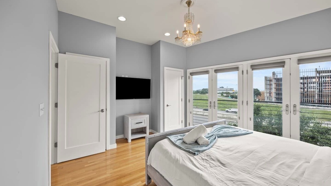 Photo of Bedroom in Italian Village