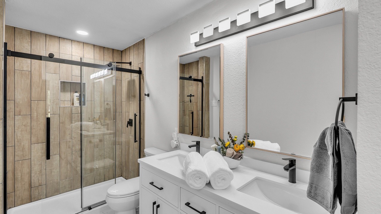 Photo of Bathroom in Flower Mound