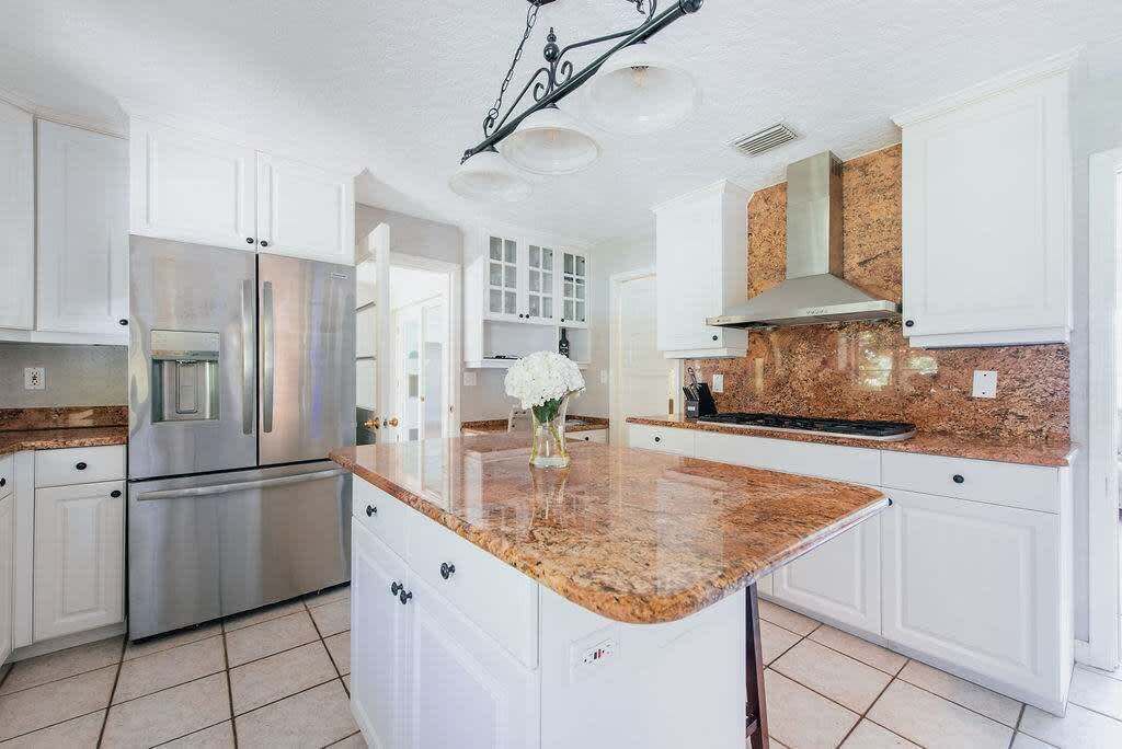 Photo of Kitchen in River District