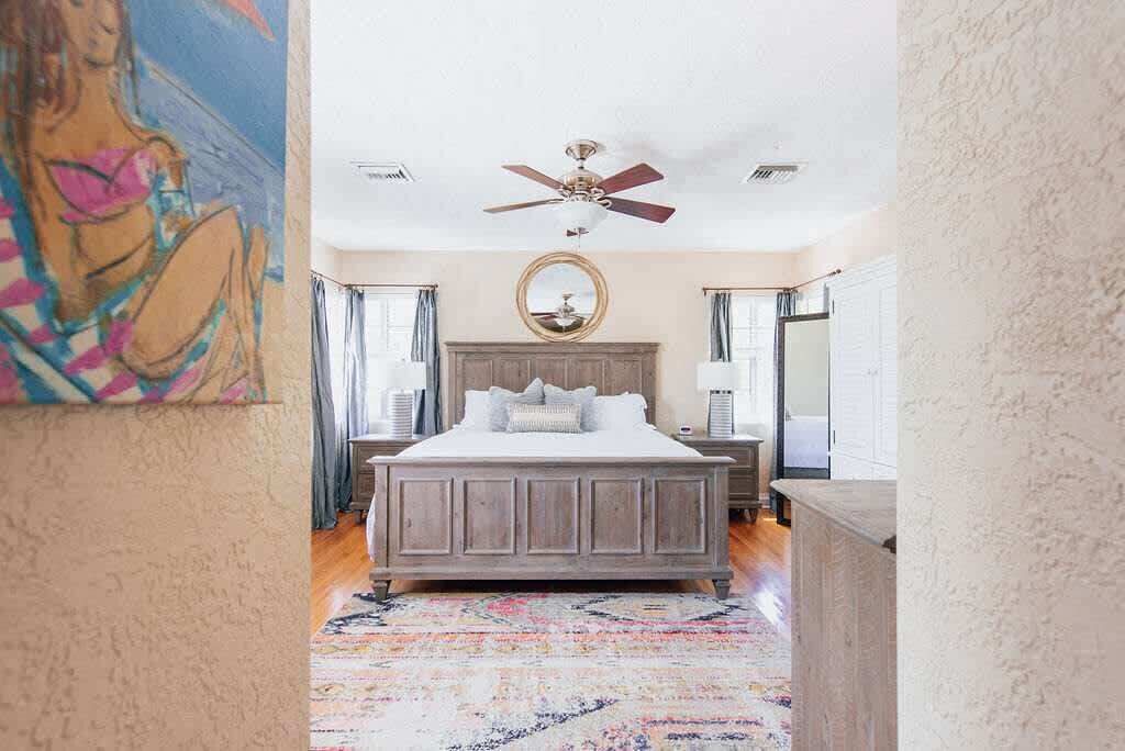 Photo of Bedroom in River District