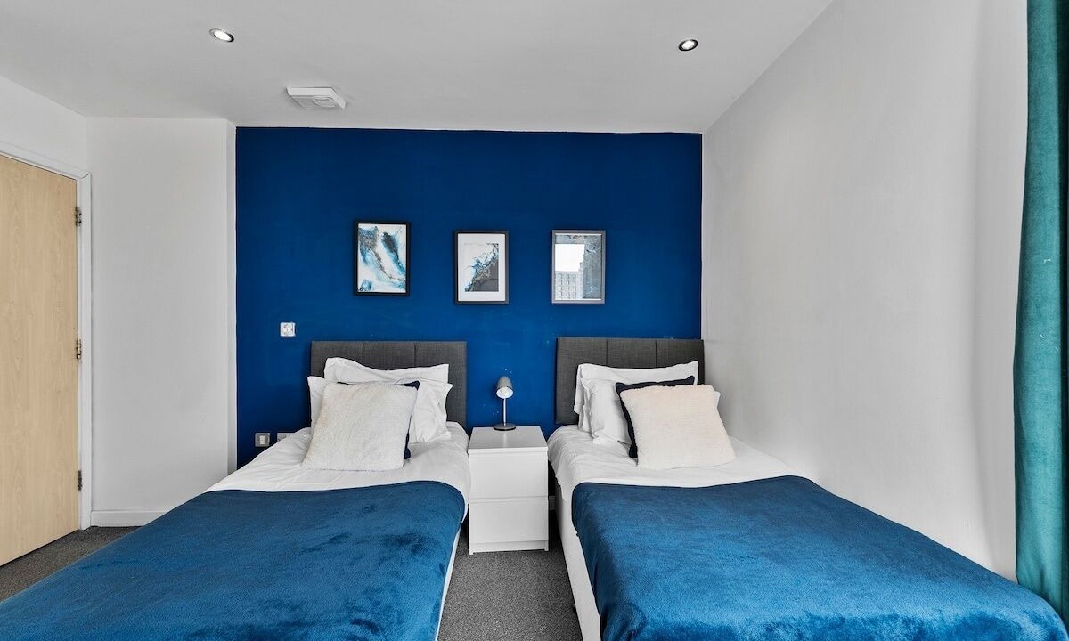 Photo of Bedroom in Cardiff City Centre