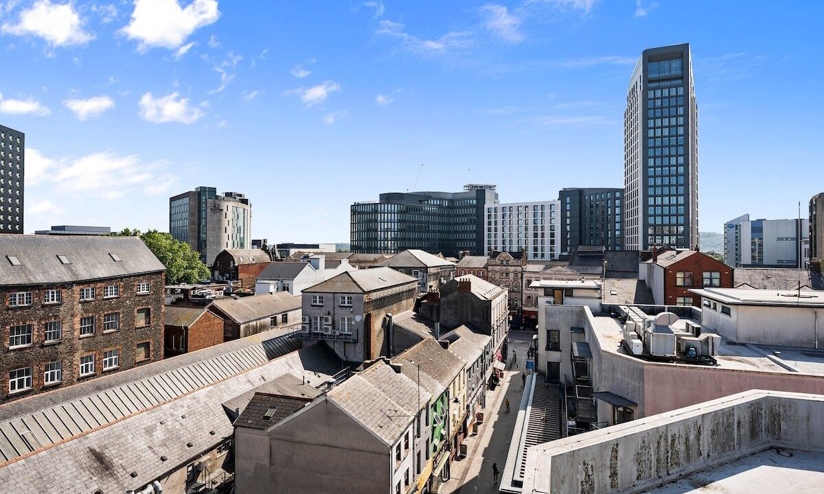 Photo of Others in Cardiff City Centre