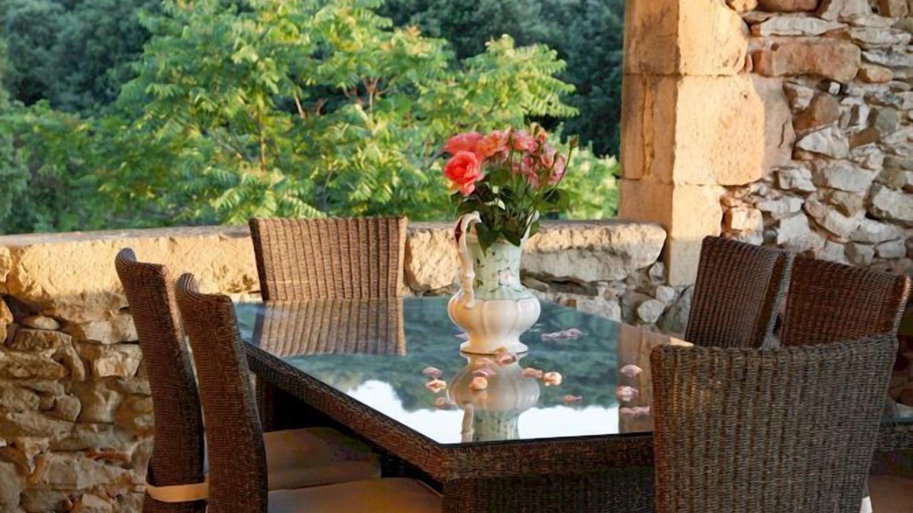 Photo of Outdoor in Banne