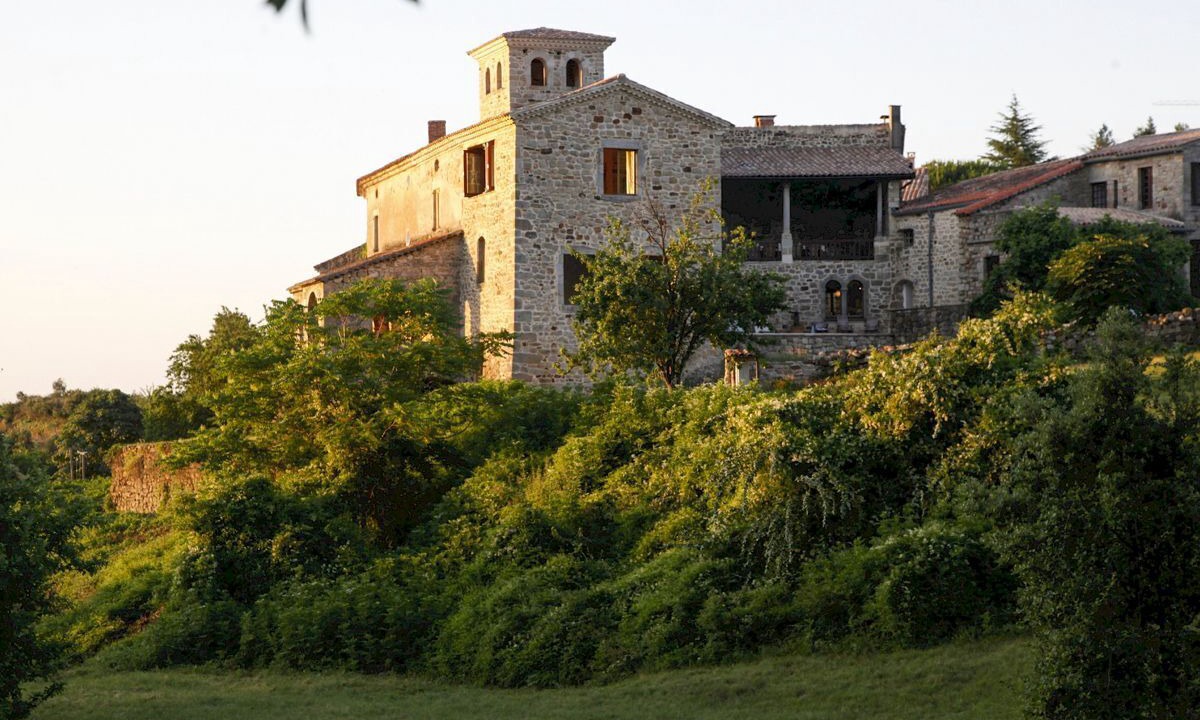 Photo of Outdoor in Banne