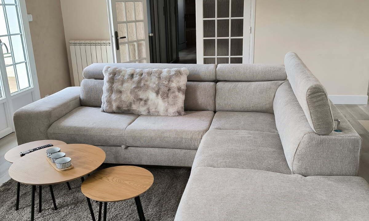 Photo of Livingroom in Thury