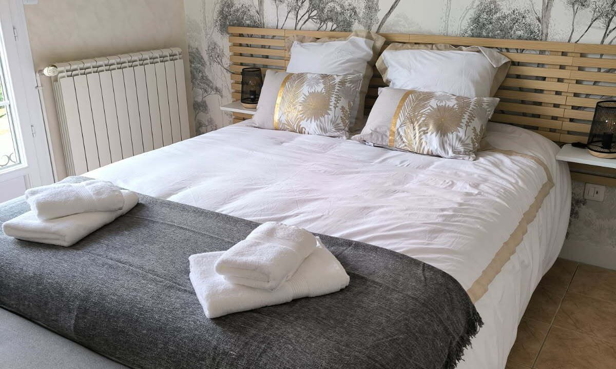 Photo of Bedroom in Thury