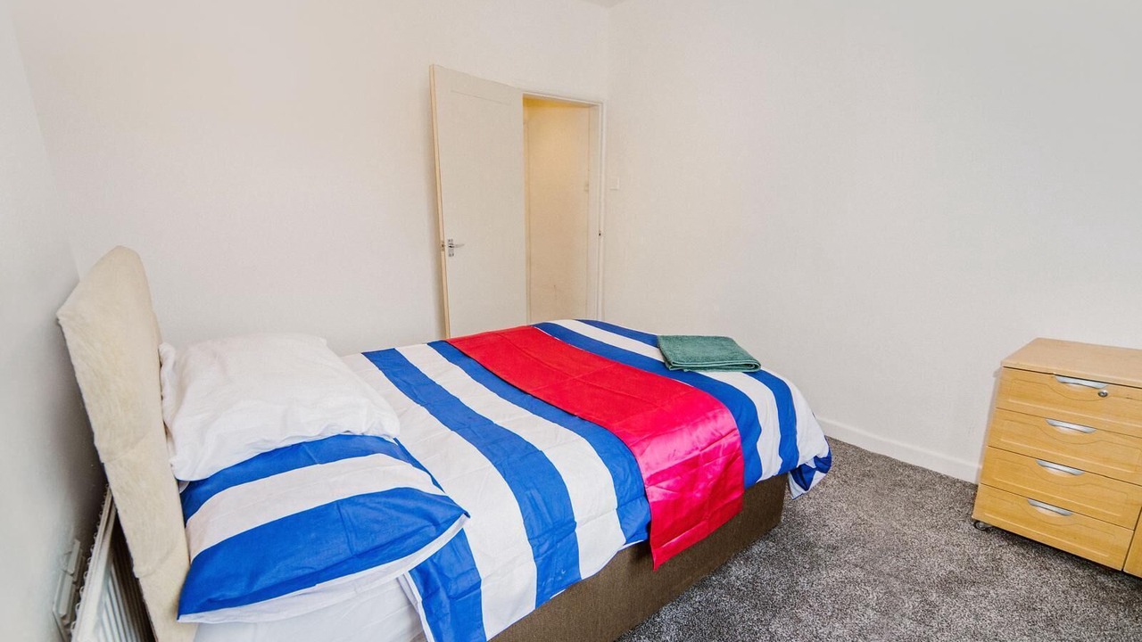 Photo of Bedroom in Ilkeston