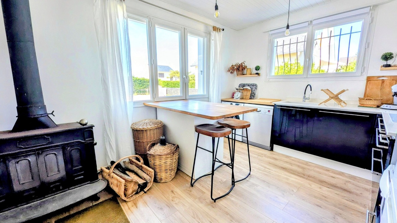 Photo of Kitchen in Hauteville-sur-Mer