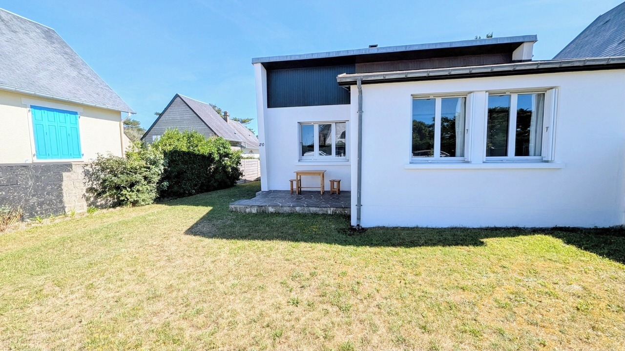 Photo of Outdoor in Hauteville-sur-Mer