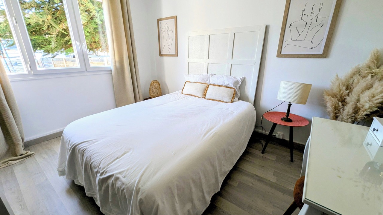 Photo of Bedroom in Hauteville-sur-Mer
