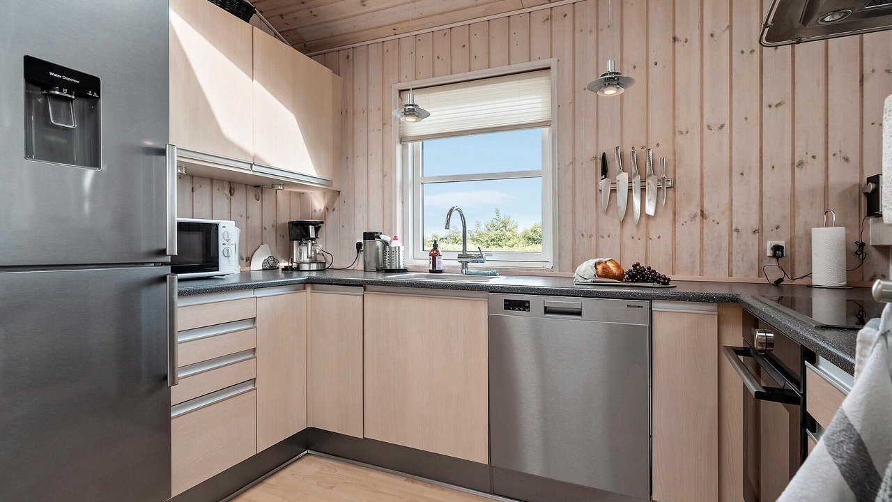 Photo of Others in Skaven Strand