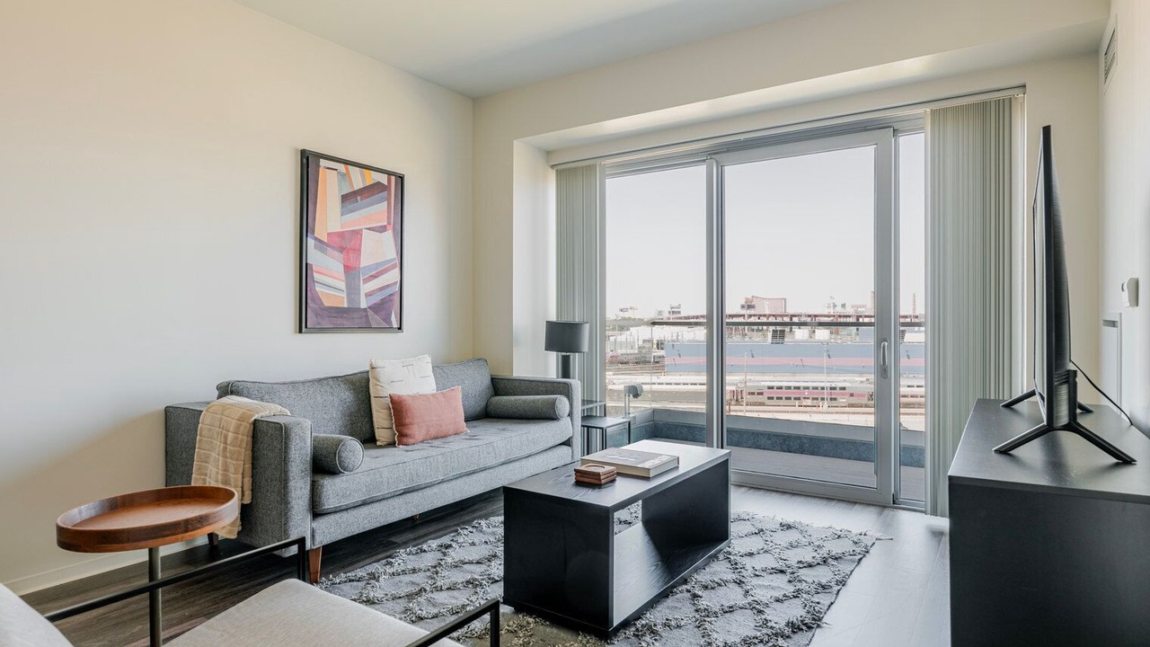 Photo of Livingroom in East Cambridge