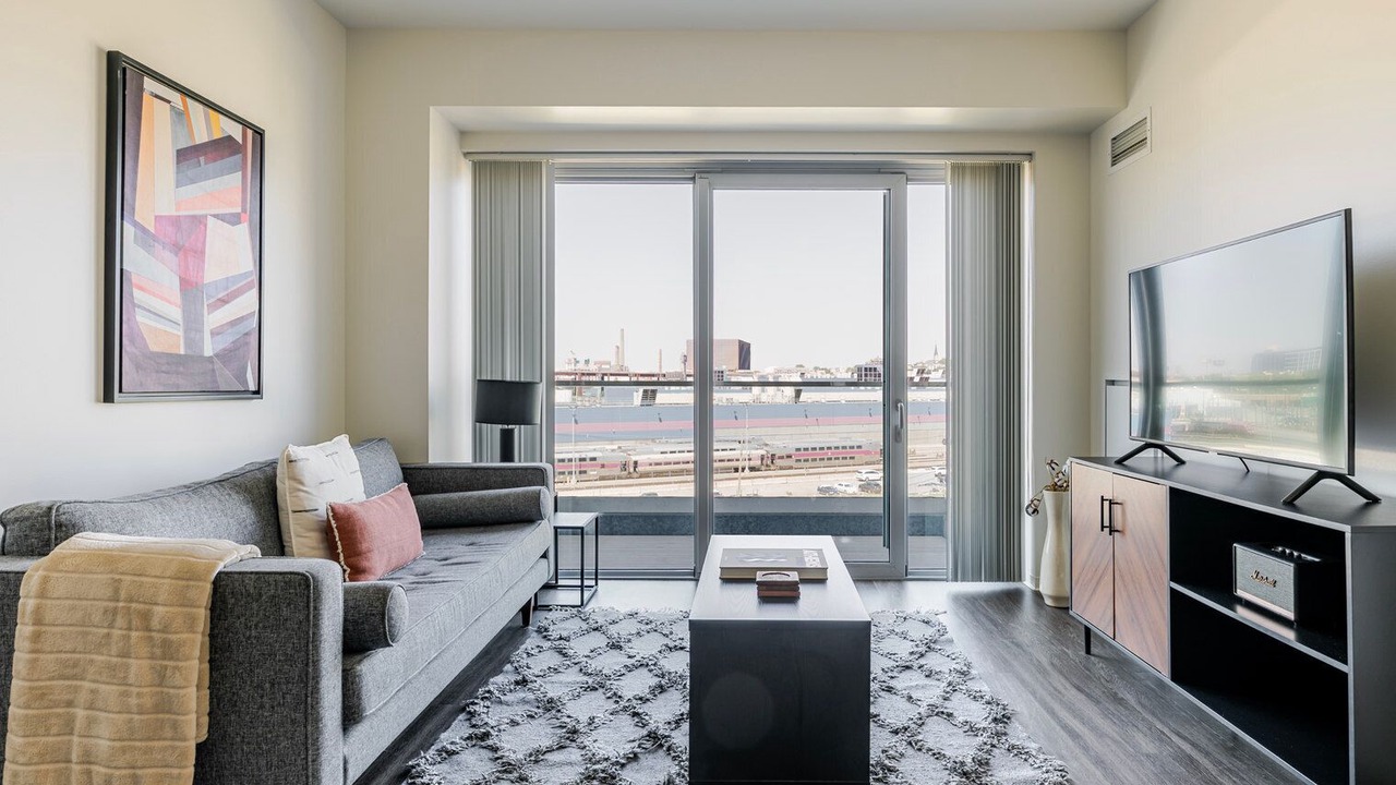 Photo of Livingroom in East Cambridge