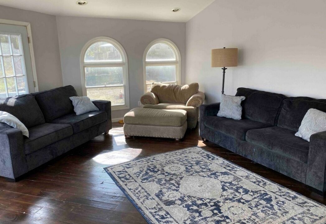 Photo of Livingroom in Tebbetts