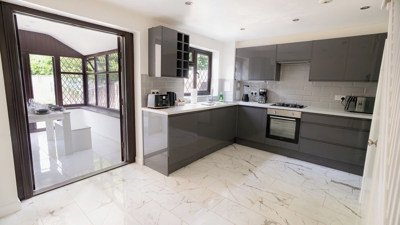 Photo of Others in Gillingham