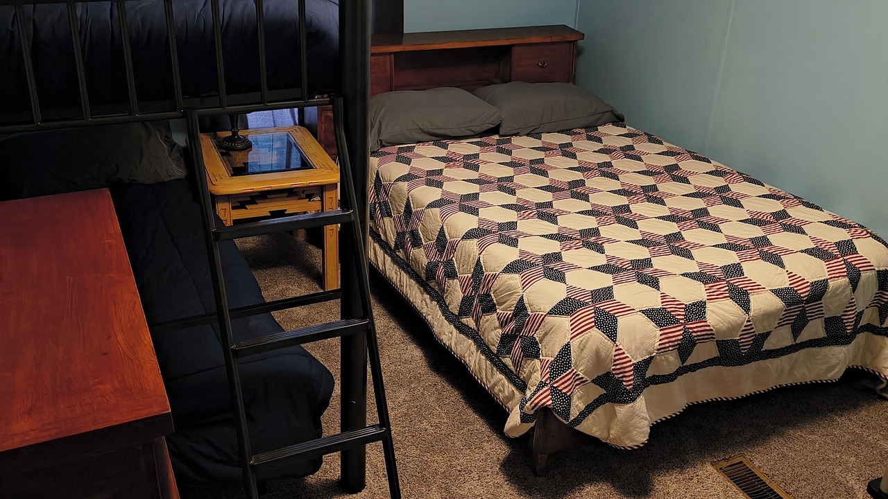 Photo of Bedroom in Lake Forest Estates