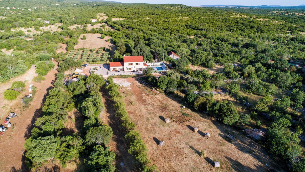 Photo of Outdoor in Drnis