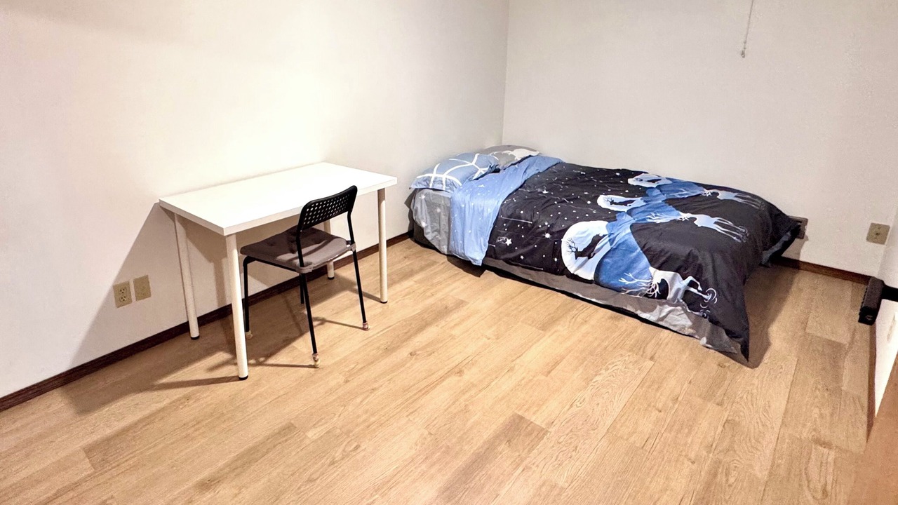 Photo of Bedroom in Northwest Calgary