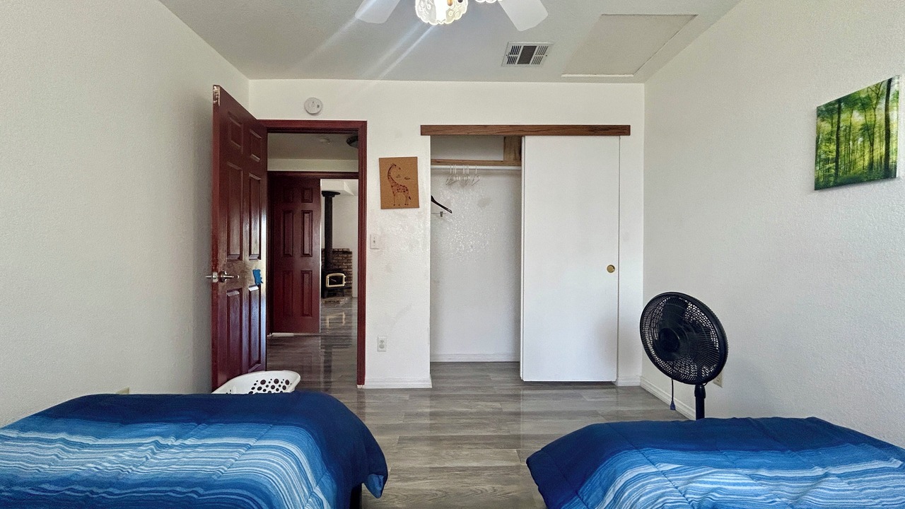 Photo of Bedroom in Palmdale