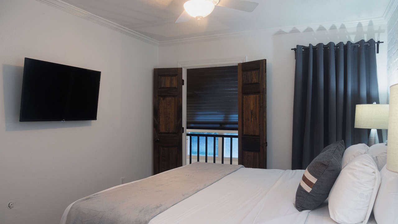 Photo of Bedroom in Neartown