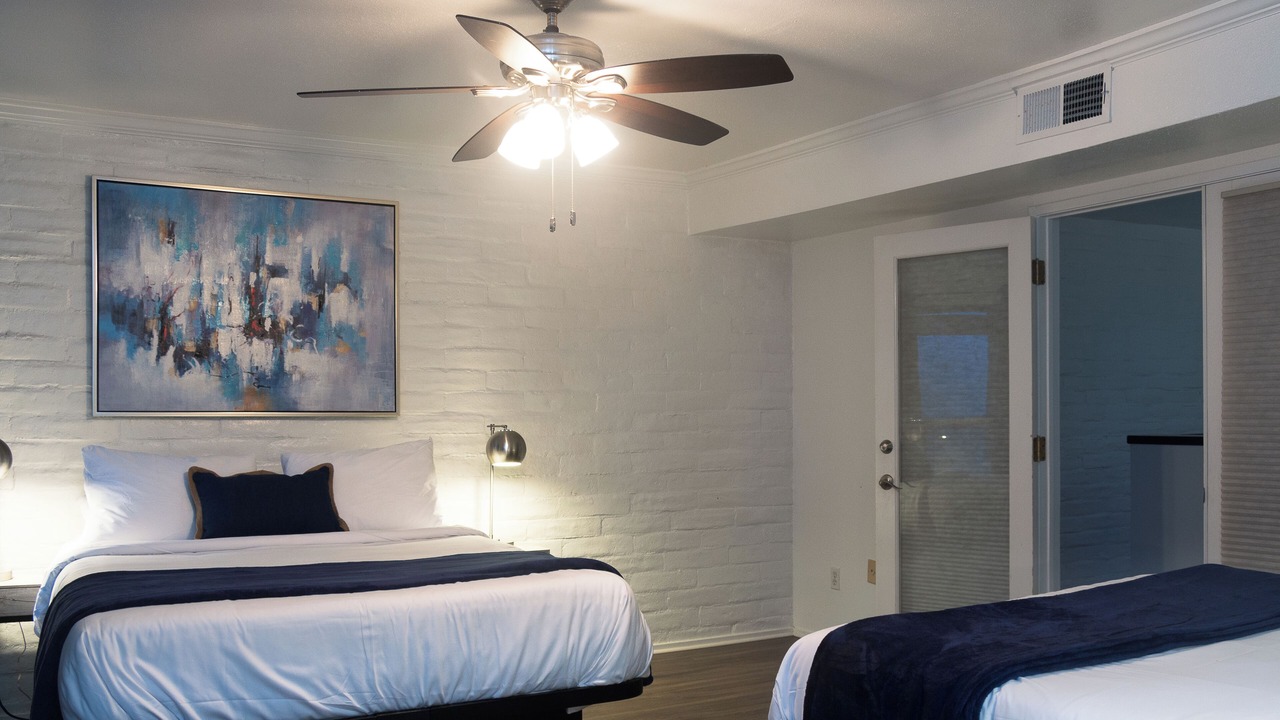 Photo of Bedroom in Neartown