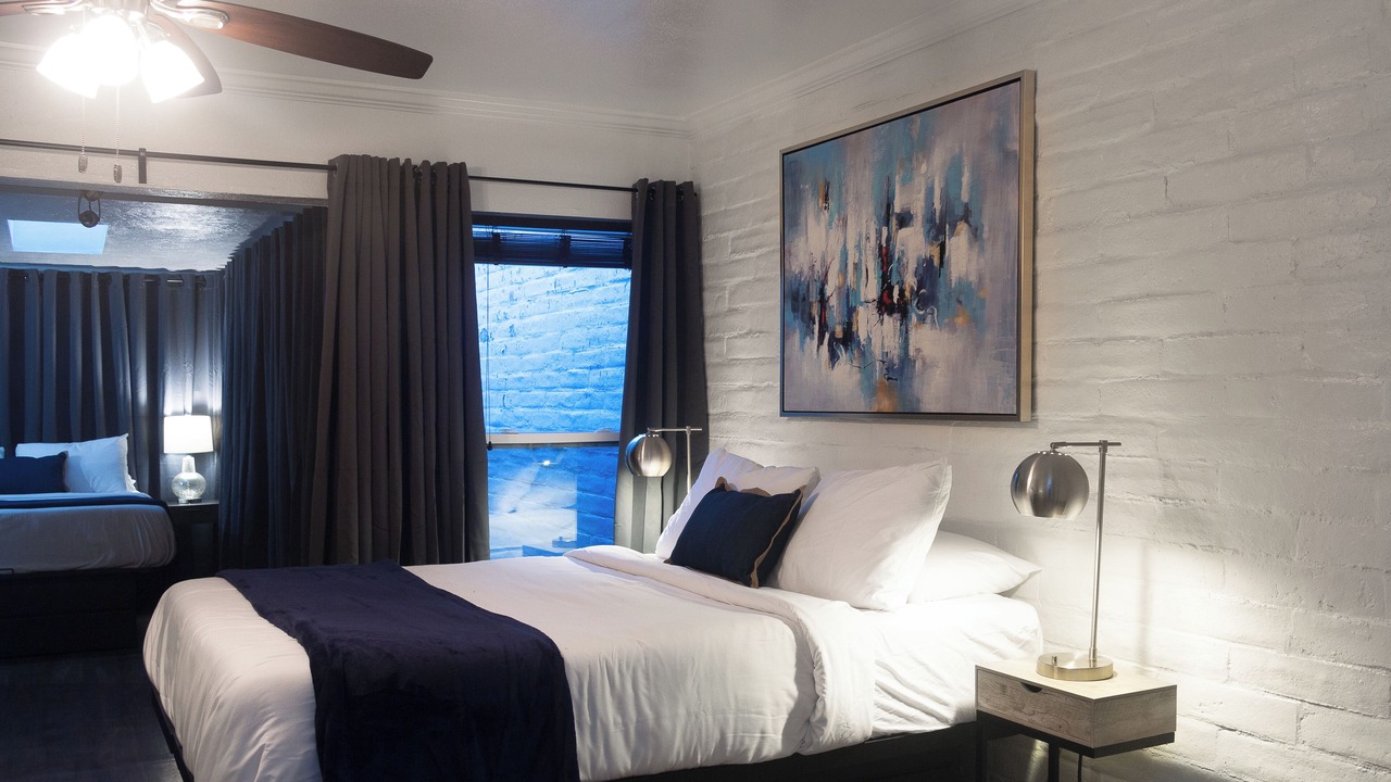 Photo of Bedroom in Neartown