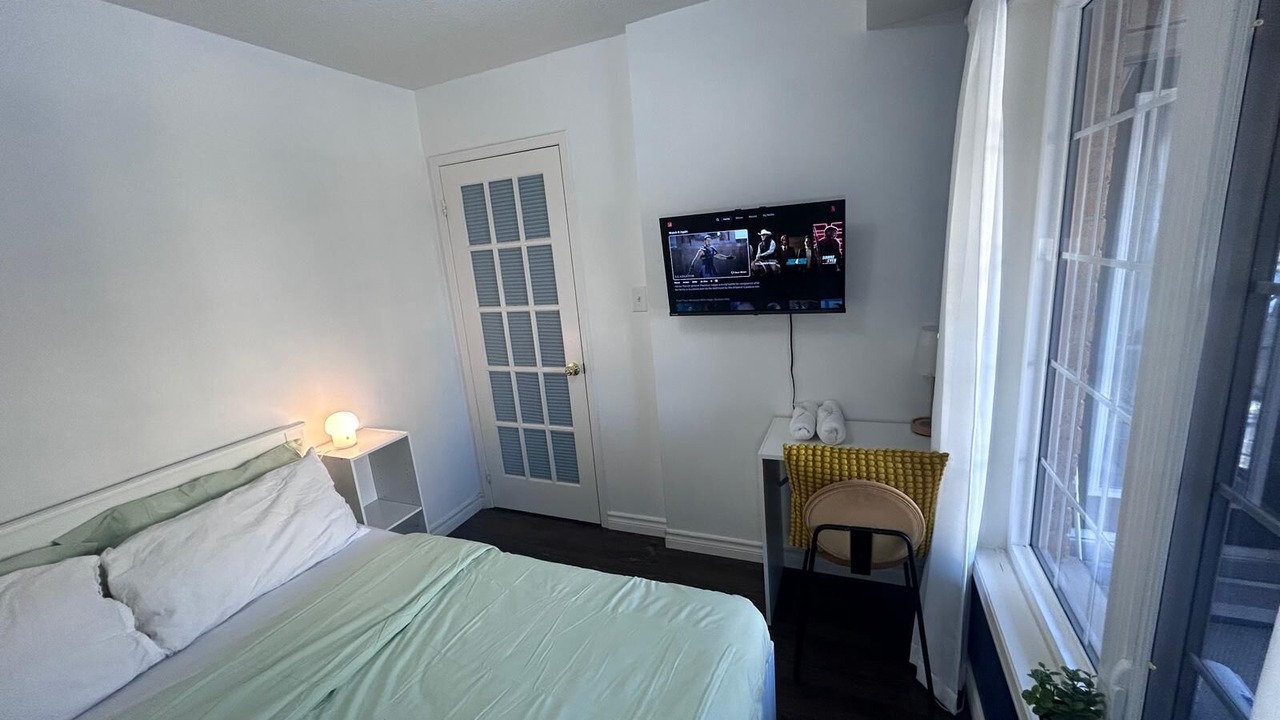 Photo of Bedroom in Ajax