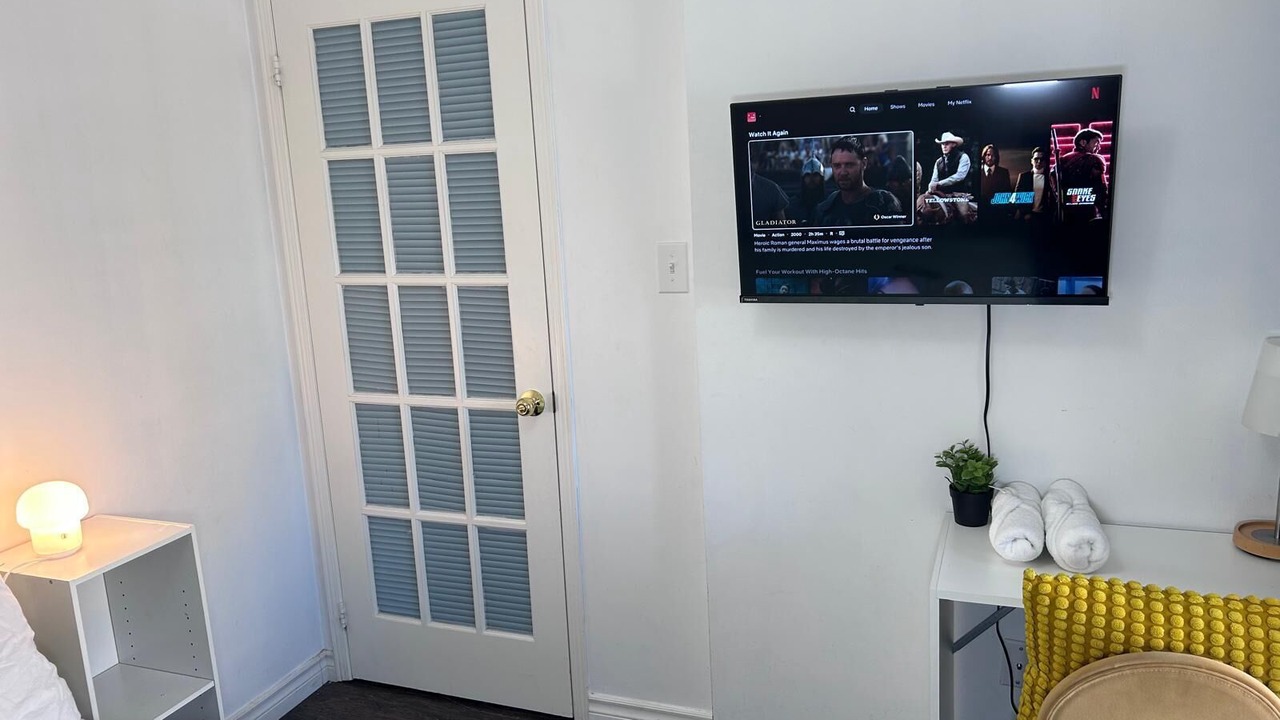 Photo of Bedroom in Ajax