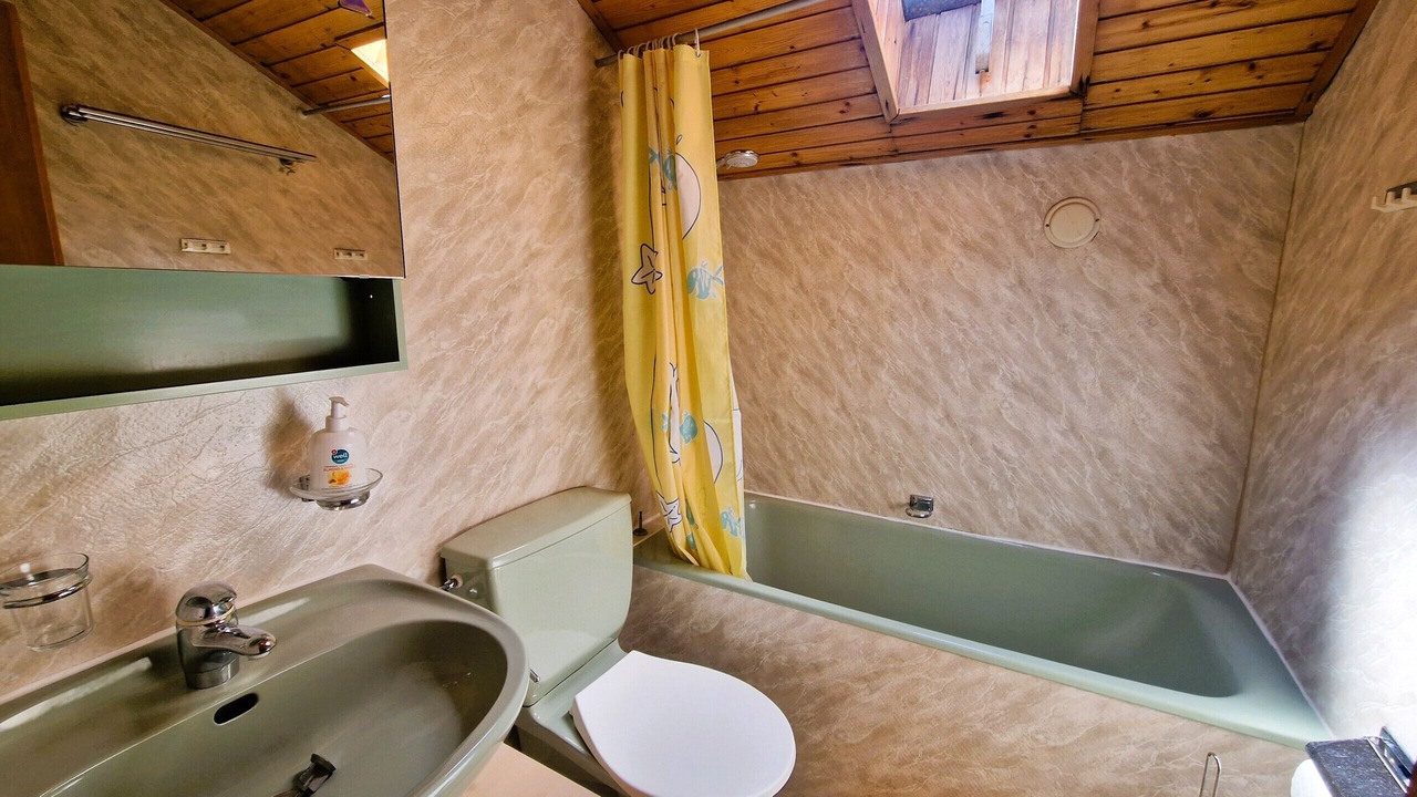 Photo of Bathroom in Evolene