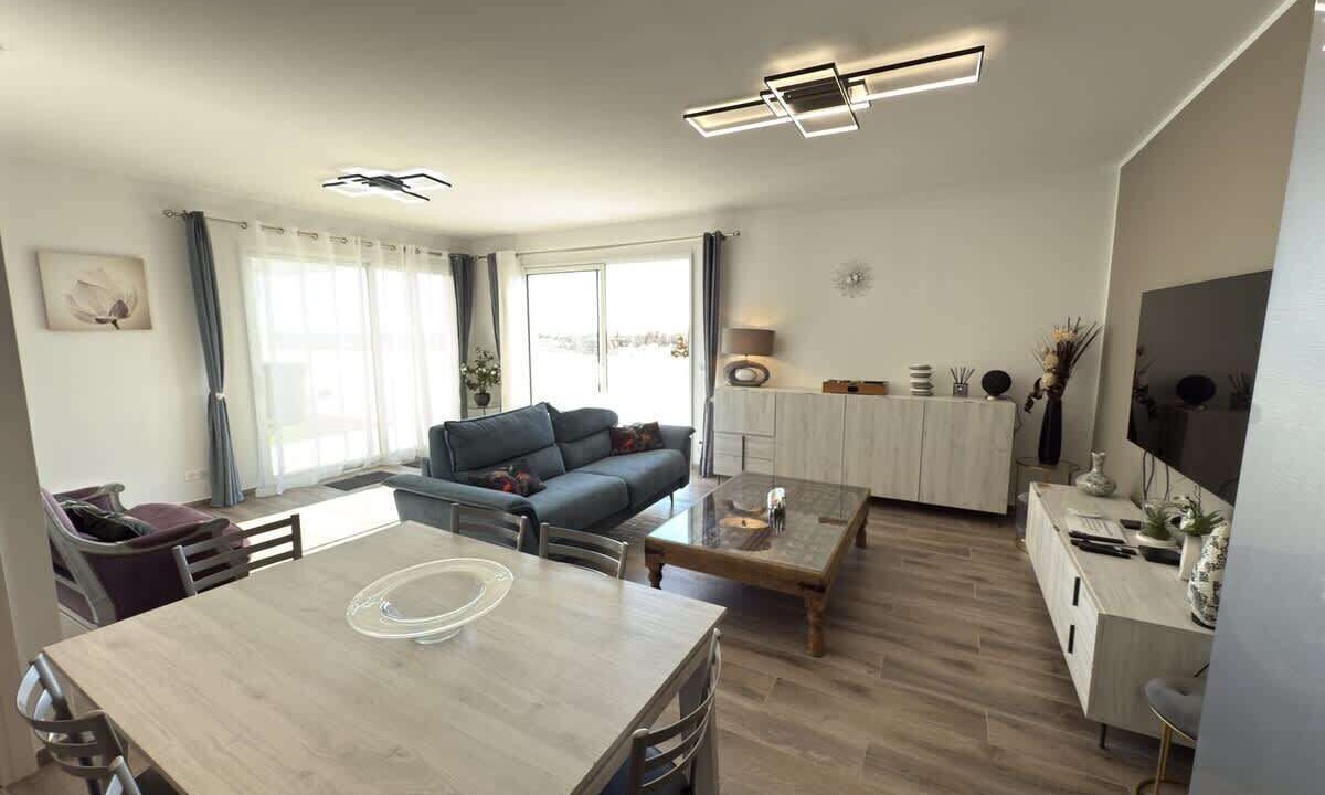 Photo of Livingroom in Serignan