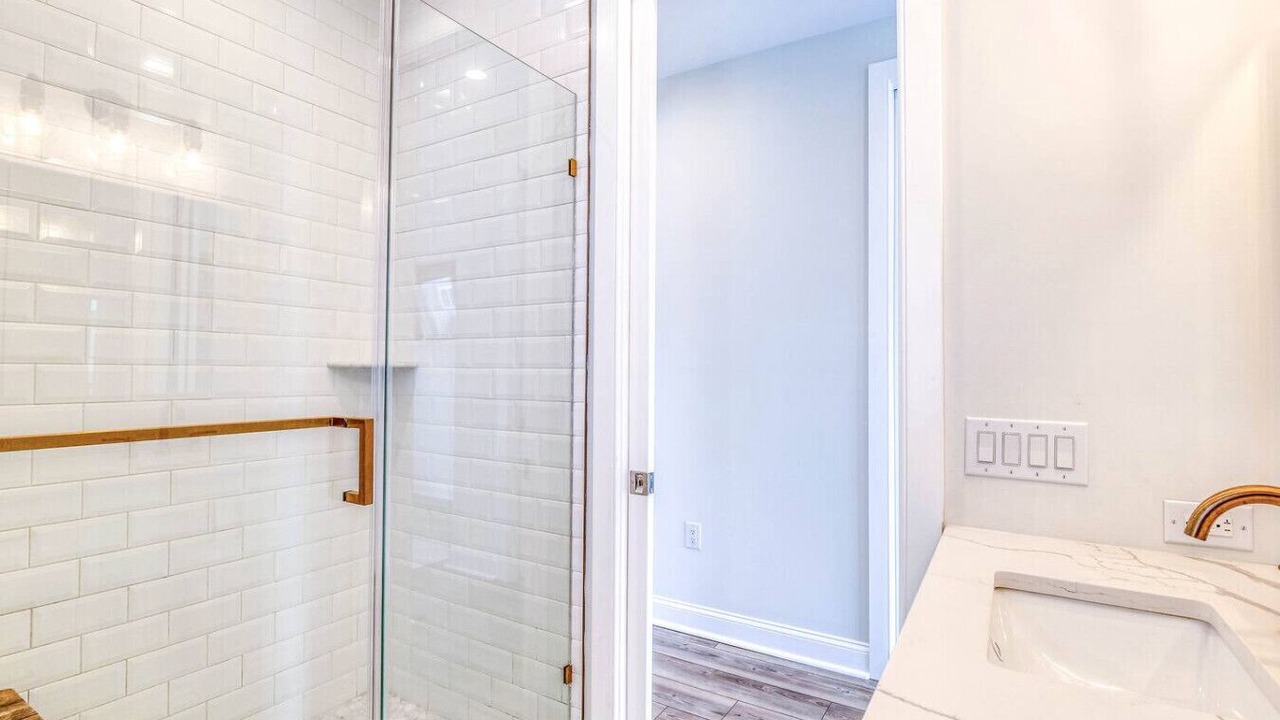 Photo of Bathroom in Margate City