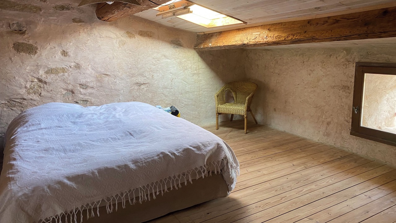 Photo of Bedroom in Tournissan