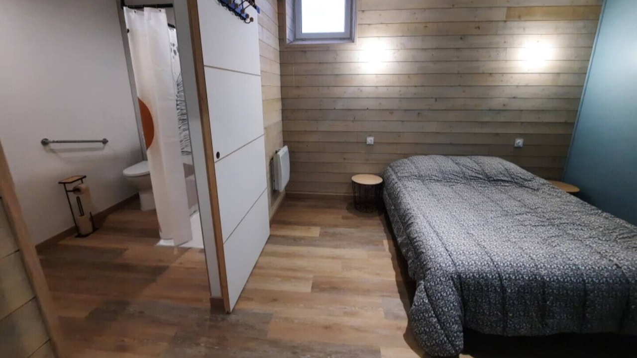 Photo of Bedroom in Ampoigne