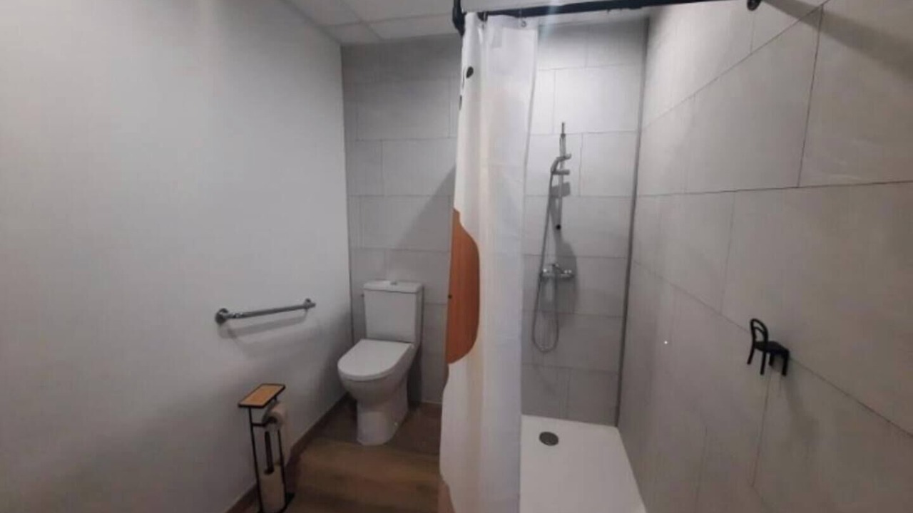 Photo of Bathroom in Ampoigne