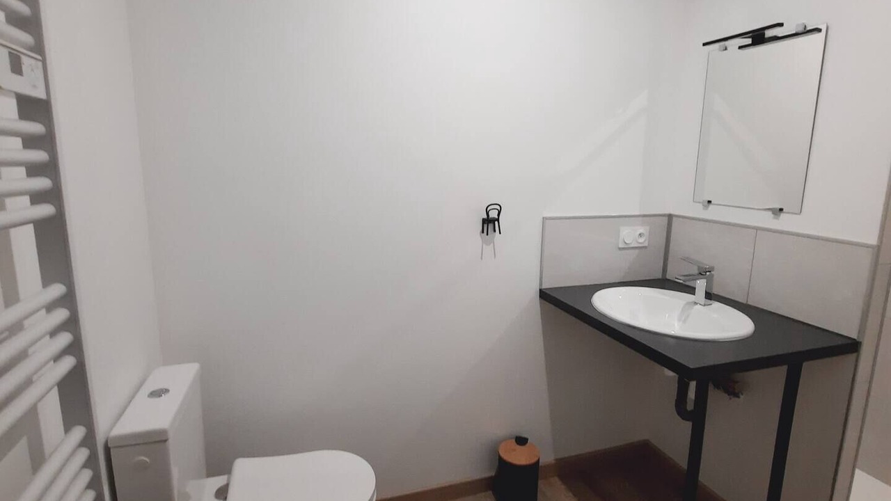 Photo of Bathroom in Ampoigne