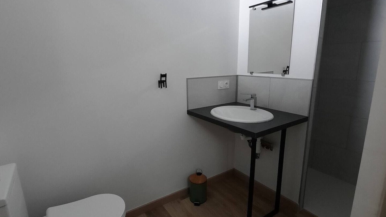 Photo of Bathroom in Ampoigne