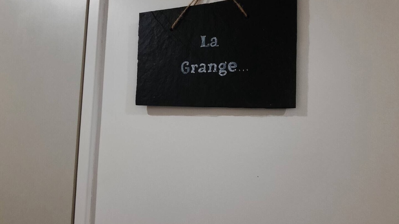 Photo of Others in Ampoigne